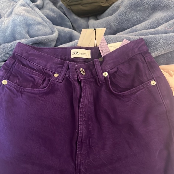 Zara High Waisted Jeans - Picture 3 of 4